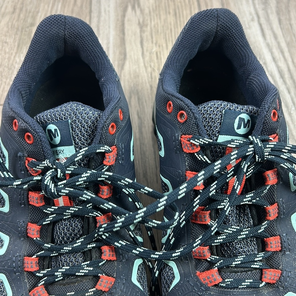 Euc merrell fiery outdoor shoes hiking 7 - Picture 3 of 8
